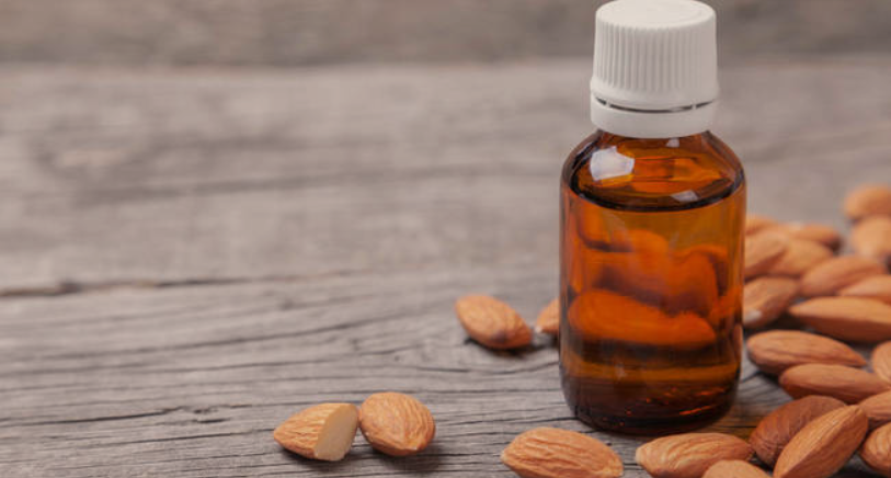 Sweet Almond Oil, 100% Pure Moisturizing Oil, Promotes Healthy-Looking Skin